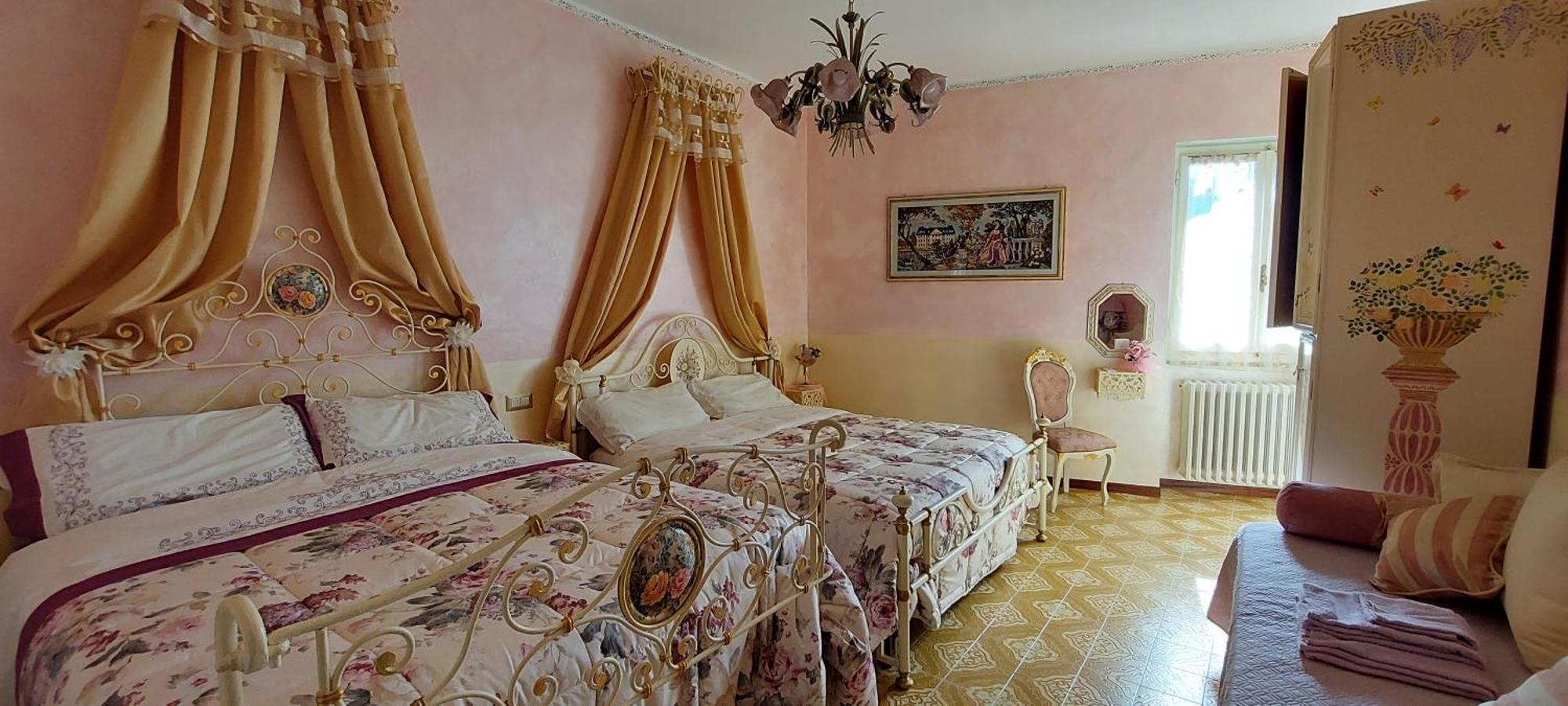 Bellavista Versilia Bed & Breakfast Pietrasanta Exterior photo